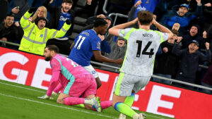 Siti ispustio pobedu u Liverpulu. Arsenal drži sudbinu titule!